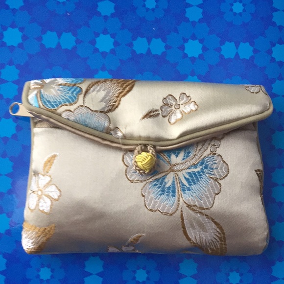 Honora collection bracelets. - Picture 3 of 6